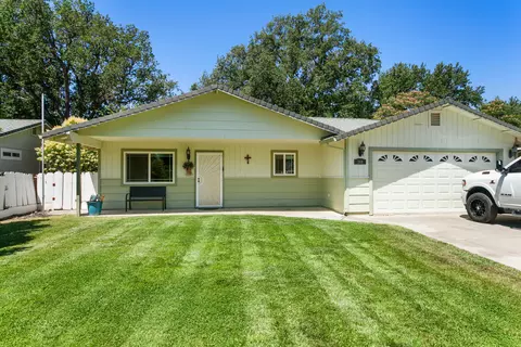 369 Christina Dr, Red Bluff, CA 96080