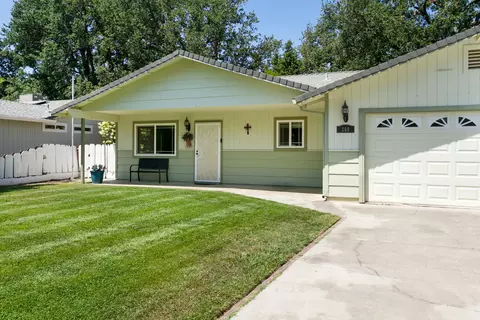 Exterior - 369 Christina Dr, Red Bluff, CA 96080 photo 2 of 3