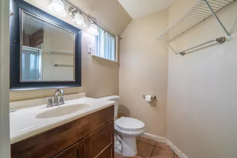 1440 Oakdale Ln, Redding, CA 96002 photo 14