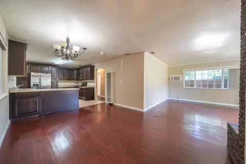 1440 Oakdale Ln, Redding, CA 96002 photo 4