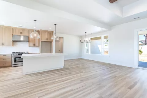 4798 Ferrington Ct, Redding, CA 96003 photo 8