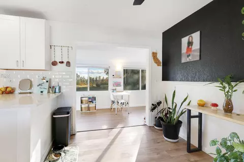 3055 Ryan Ln, Redding, CA 96003 photo 9