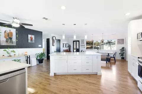 3055 Ryan Ln, Redding, CA 96003 photo 8