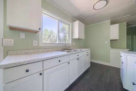 1430 Oakdale Ln, Redding, CA 96002 photo 10