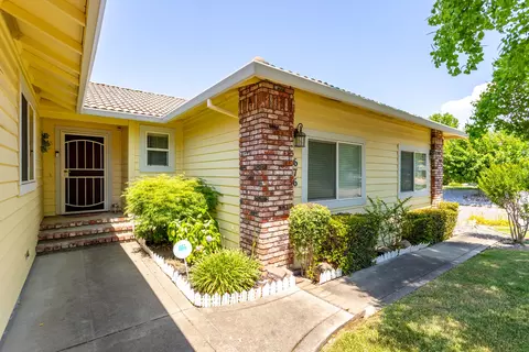 676 Country Oak Dr, Redding, CA 96003 photo 20