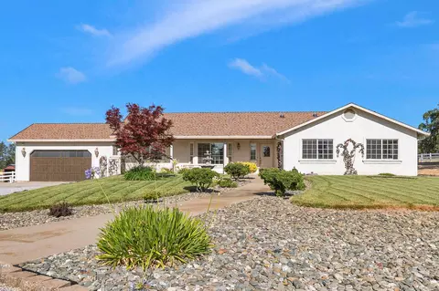3386 Majestic Oak Cir, Cottonwood, CA 96022