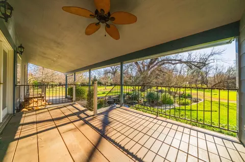 Exterior - 6960 Churn Crk Rd, Redding, CA 96002 photo 2 of 2