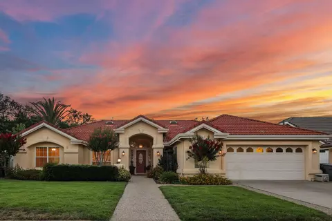 3668 Eagle Pkwy, Redding, CA 96001
