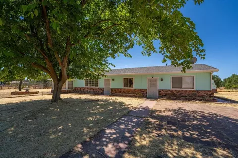 19307 Davidson Ln, Anderson, CA 96007 photo 4