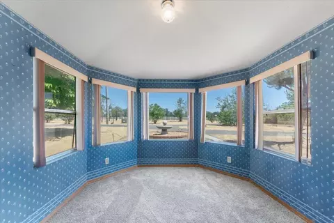 19307 Davidson Ln, Anderson, CA 96007 photo 22