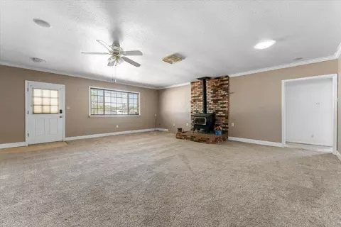 19307 Davidson Ln, Anderson, CA 96007 photo 9