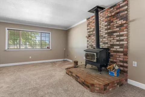 19307 Davidson Ln, Anderson, CA 96007 photo 8