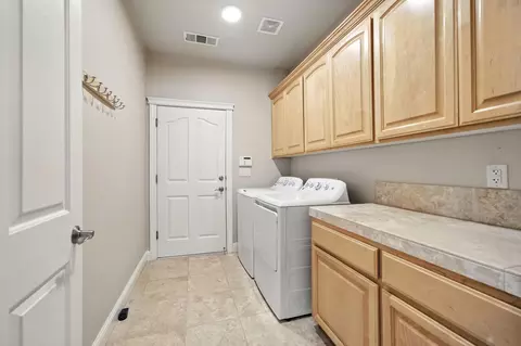 4894 St Charles Dr, Redding, CA 96002 photo 22