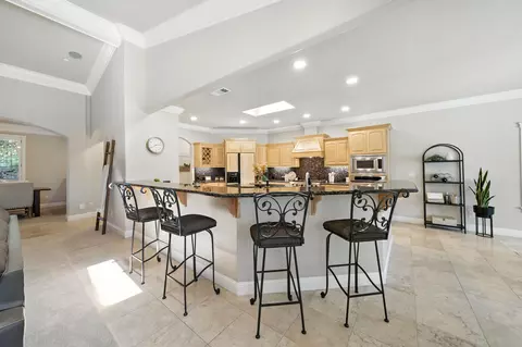 4894 St Charles Dr, Redding, CA 96002 photo 12