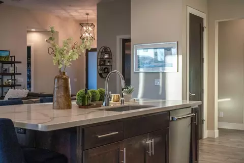 Kitchen - 4395 San Martin Pl, Redding, CA 96003 photo 2 of 3