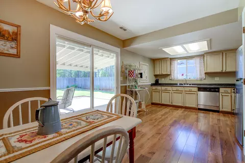 20385 Carberry St, Burney, CA 96013 photo 9