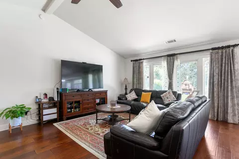 2834 Aspen Glow Ln, Redding, CA 96001 photo 5