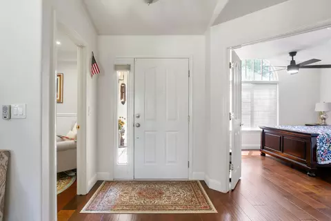 2834 Aspen Glow Ln, Redding, CA 96001 photo 4