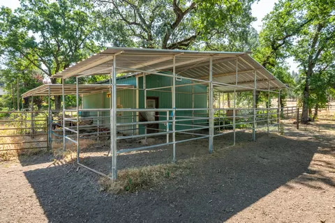 Exterior - 10855 Beaver Rd, Oak Run, CA 96069 photo 7 of 34