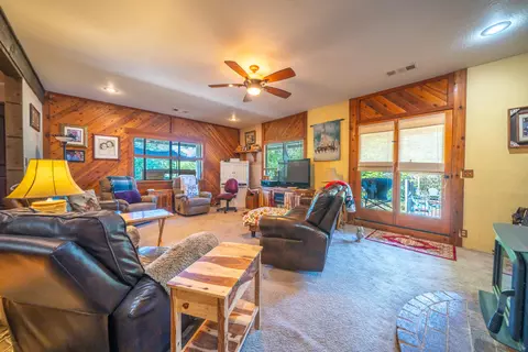 Living - 10855 Beaver Rd, Oak Run, CA 96069 photo 4 of 6