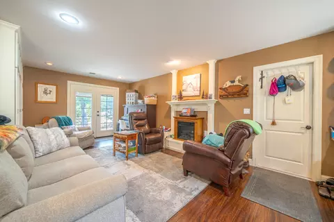 Living - 10855 Beaver Rd, Oak Run, CA 96069 photo 3 of 6