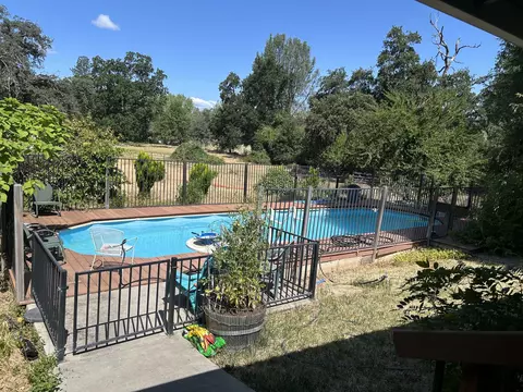 Exterior - 10855 Beaver Rd, Oak Run, CA 96069 photo 6 of 34