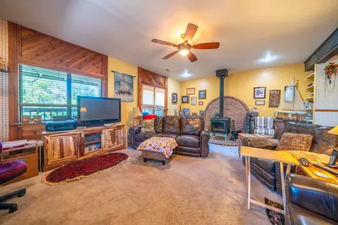 Living - 10855 Beaver Rd, Oak Run, CA 96069 photo 5 of 6