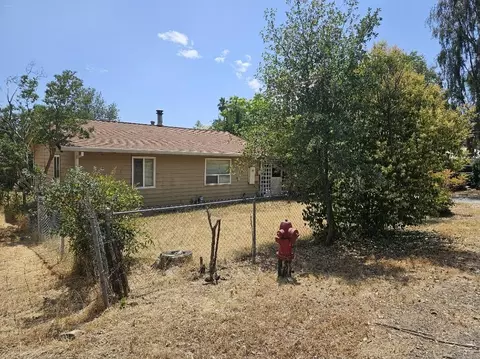 1637 Green St, Redding, CA 96002