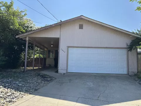 3446 Court St, Redding, CA 96001