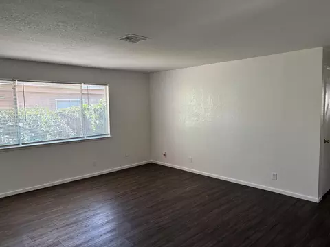 Living - 3446 Court St, Redding, CA 96001 photo 1 of 5