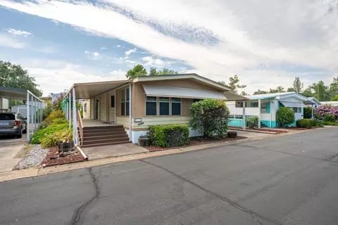 458 Bitterroot Dr Sp #63, Redding, CA 96003