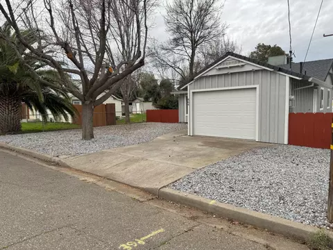 864 Olive St, Red Bluff, CA 96080 photo 17
