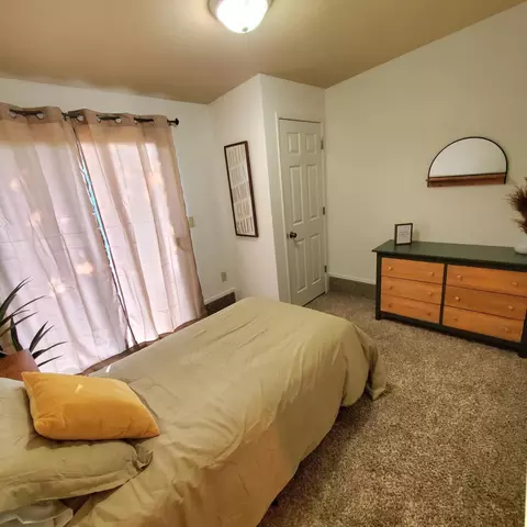 Bedroom - 3897 Sunwood Dr, Redding, CA 96002 photo 4 of 23