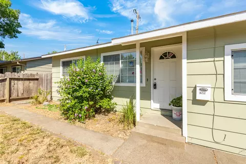 3252 Daisy St, Anderson, CA 96007