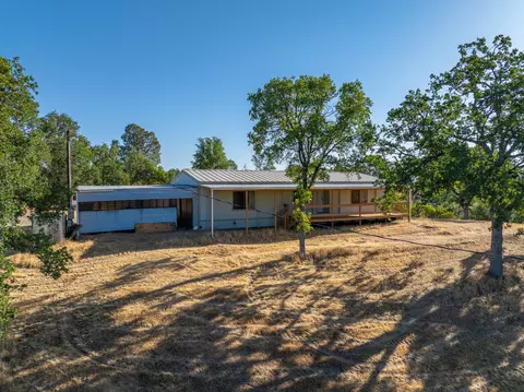 16075 Jellys Ferry Rd, Red Bluff, CA 96080 photo 2