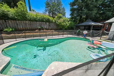 1683 Lakeside Dr, Redding, CA 96001 photo 29
