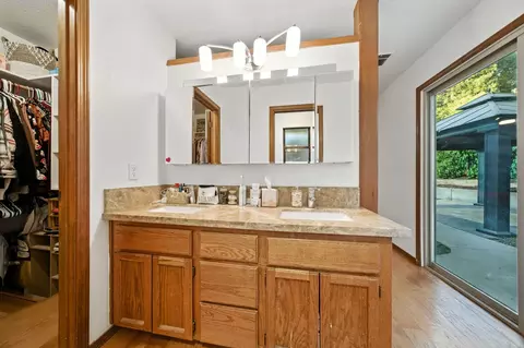 1683 Lakeside Dr, Redding, CA 96001 photo 20