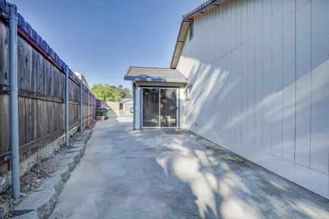 1561 Wingsetter Way, Redding, CA 96003 photo 24