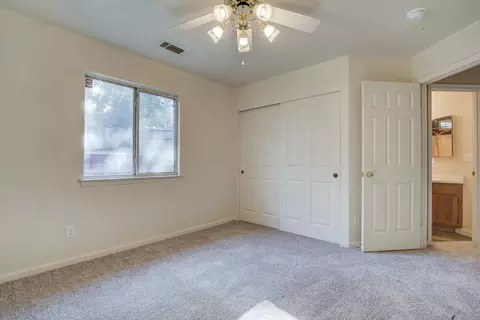 1561 Wingsetter Way, Redding, CA 96003 photo 12