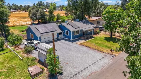 19885 Loop St, Anderson, CA 96007
