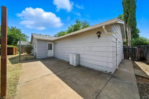 3519 Capricorn Way, Redding, CA 96002 photo 15