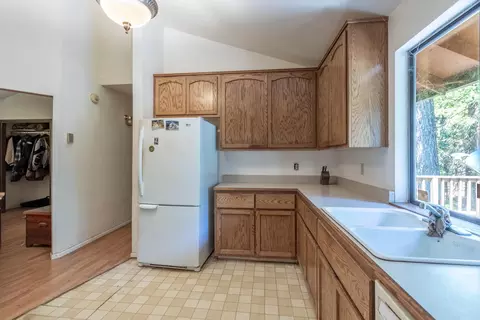 30720 Thumper Dr, Shingletown, CA 96088 photo 6