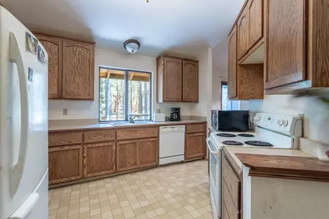 30720 Thumper Dr, Shingletown, CA 96088 photo 5