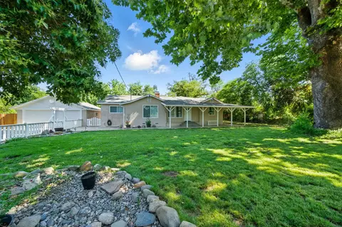3351 Nicolet Ln, Redding, CA 96001 photo 3