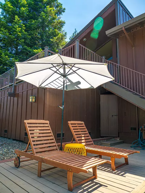 592 Royal Oaks Dr, Redding, CA 96001 photo 23