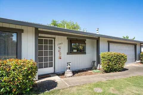 1347 Woodside Meadows Dr, Redding, CA 96002 photo 2