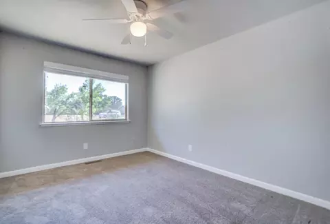 Bedroom - 8928 Olney Park Dr, Redding, CA 96001 photo 7 of 11