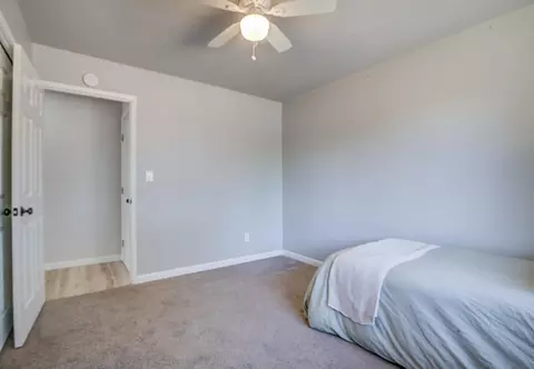 Bedroom - 8928 Olney Park Dr, Redding, CA 96001 photo 5 of 11