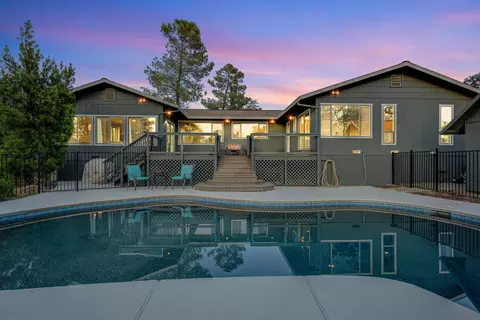 Exterior - 8928 Olney Park Dr, Redding, CA 96001 photo 6 of 12