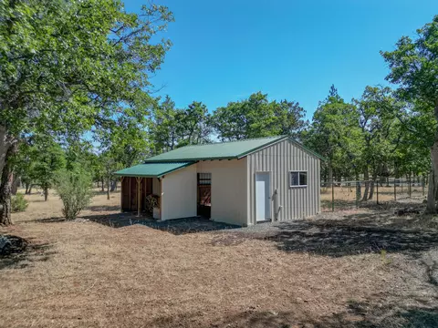 43050 Shoshoni Loop, Fall River Mills, CA 96028 photo 4